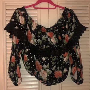 Penelope floral crop top